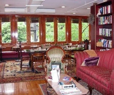 The Townhouse Inn Of Chelsea Ню Йорк Екстериор снимка